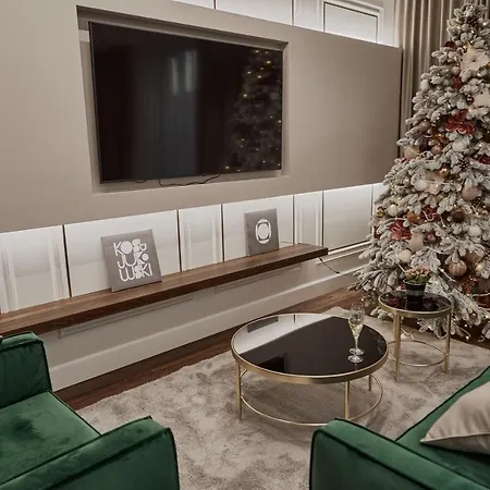 Kostjukowski Avalon *